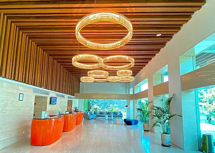Galleria ホテル 4*